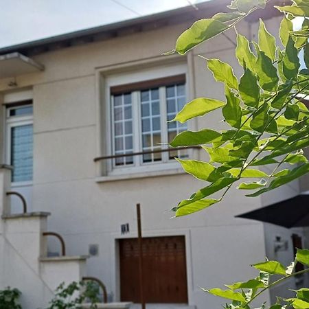 Villa Metro - Sac A Dos - Dodo Chez Leontine 2 Ch Parking Wifi Fo Bois-Colombes Exterior foto